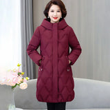 Nueva chaqueta larga de algodón para mujer de mediana edad, abrigo acolchado de algodón grueso y cálido para invierno, abrigo Parker con capucha coreano para mujer.