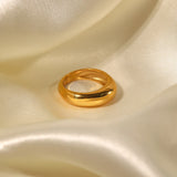 eManco Smooth Rounded Corners Metallic Stainless Steel Temperament Ladies Rings Christmas Gift Jewelry Wholesale