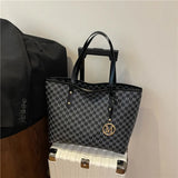Large Capacity Commuting Tote Bags Fashionable Printed Pu Leather Handbag for Women College Students Class Handbags Shoulder Bag