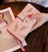 Cartera de mujer Mara's Dream Brand Leaves Hollow, de piel sintética suave, tipo sobre, de diseñador, para monedas y tarjetas. 