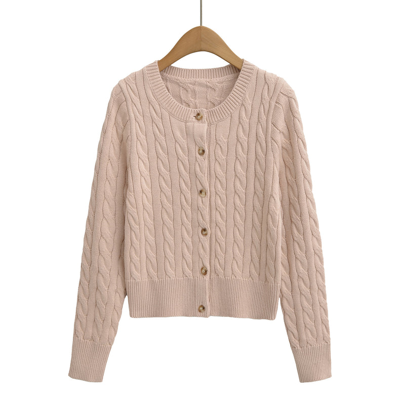 Round neck single breasted long sleeved sweater