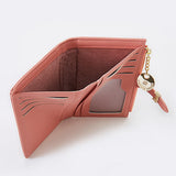 Portefeuille court en cuir de luxe pour femme, disponible dans de nombreux rayons. Petite pochette fine pour femme, porte-monnaie et porte-cartes. 